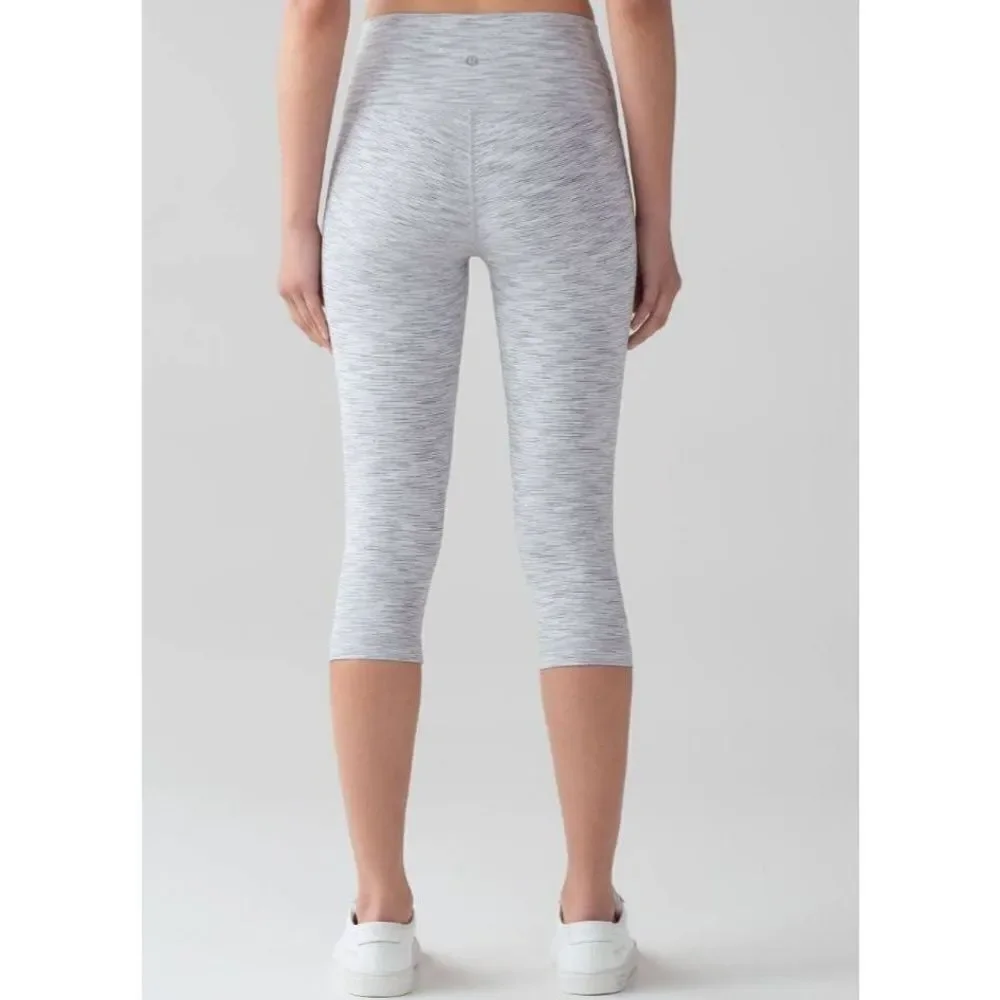 LULULEMON ATHLETICA Wunder Under Hi-Rise 1/2 Tight 'Luxtreme 17' Size 2 - Picture 3 of 5